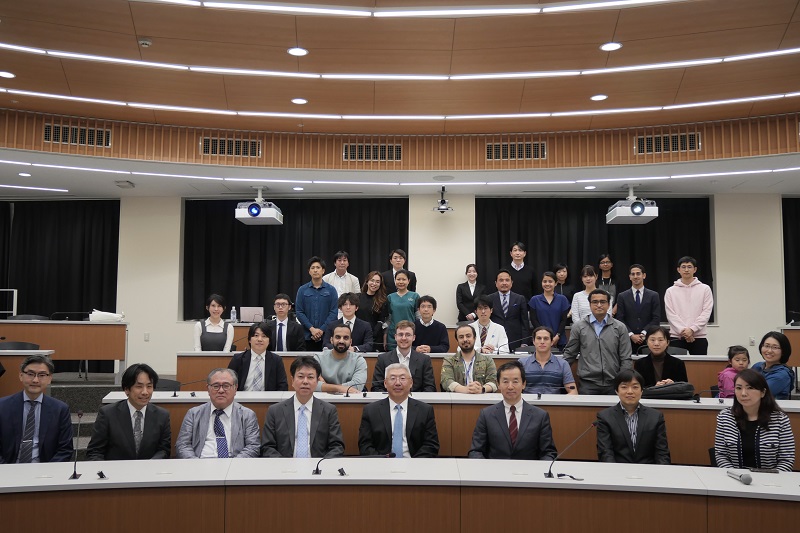 日本形成外科学会国際委員会主催の特別講演会が順天堂大学にて催されました。