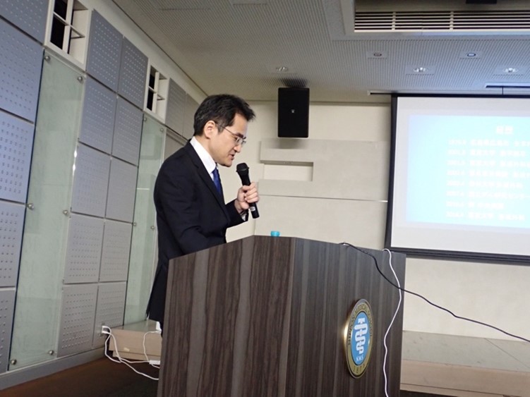 東京大学の宮本慎平先生をお招きして「吻合部血栓・皮弁壊死ゼロへの闘い」という演題名で御講演頂きました